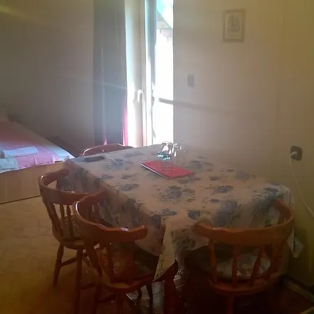 Aniko Apartman * Segedyn