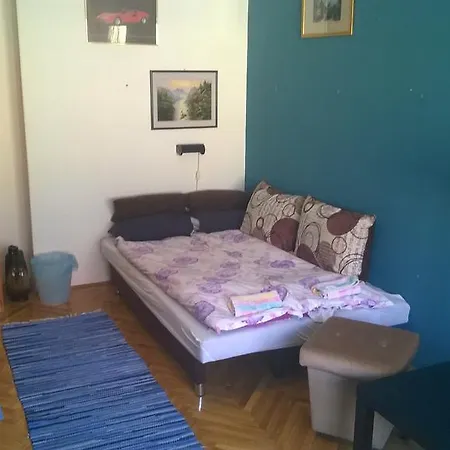 Aniko Apartman * Segedyn