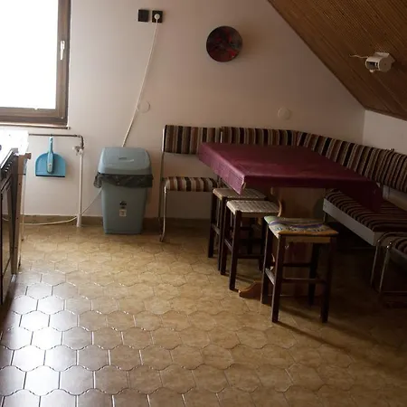 Pensjonat Aniko Apartman Segedyn